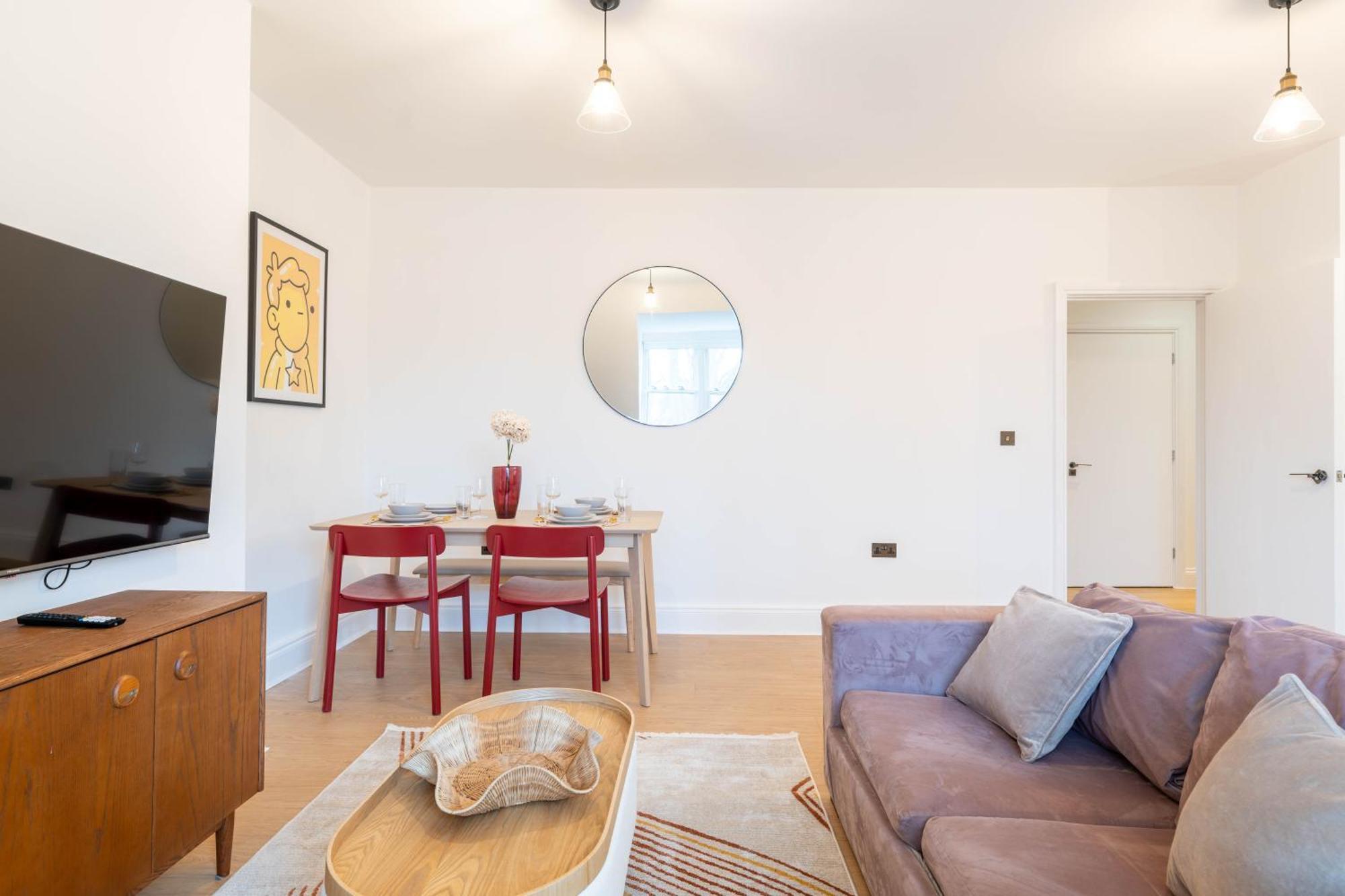 Eleven By Artsy Apartment London
