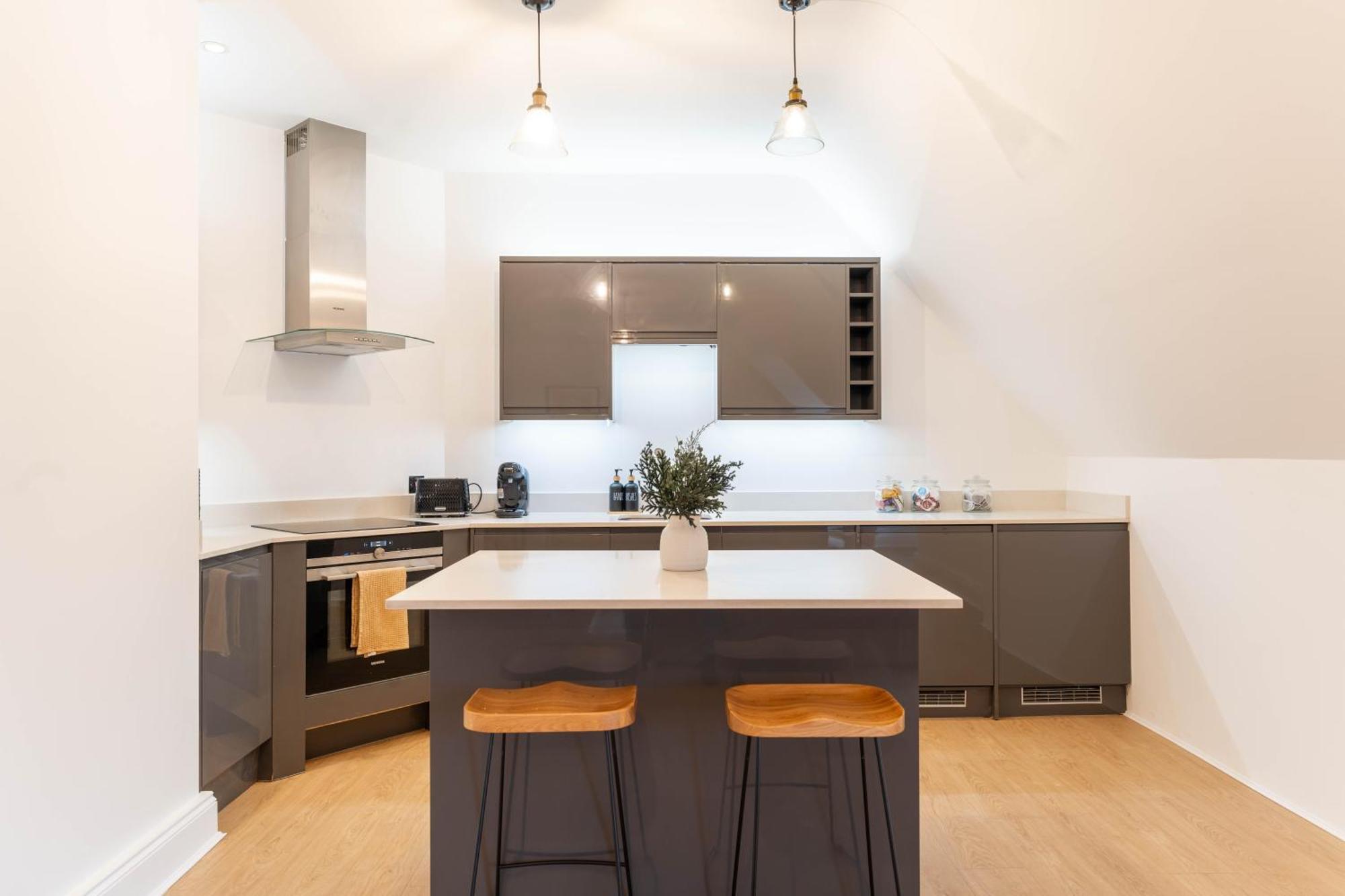 Eleven By Artsy Apartment London