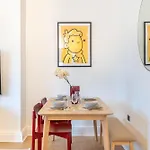 Eleven Lodge By Artsy